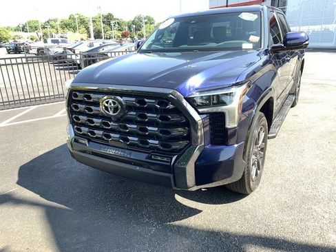 Used 2022 Toyota Tundra Platinum AWD/4WD image 4