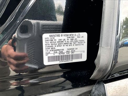 Used 2024 Nissan Ariya FWD image 20