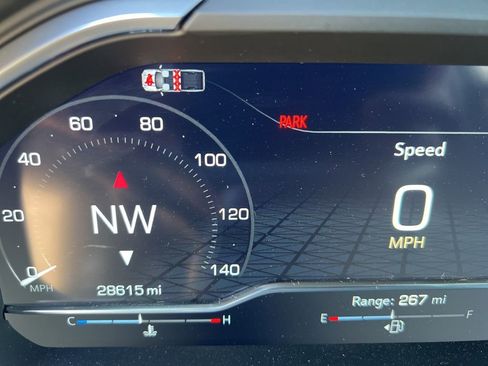 Used 2024 GMC Sierra 2500 AT4 w/ AT4 Premium Plus Package image 14