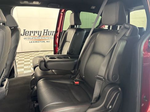 Used 2025 Honda Odyssey Sport-L image 22