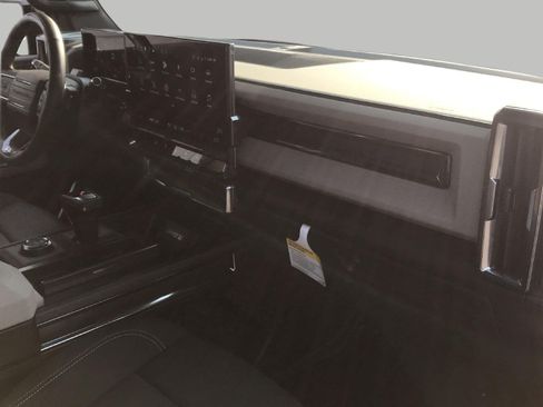 Used 2026 GMC Hummer EV SUV AWD/4WD image 34