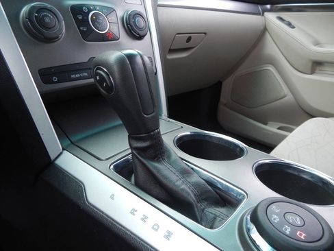 Used 2014 Ford Explorer 4WD image 41