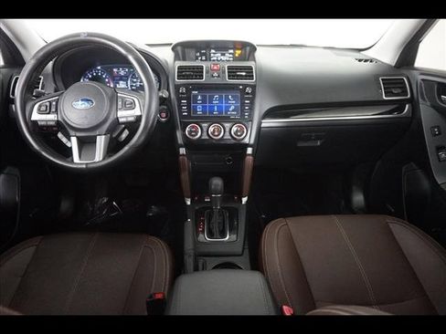 Used 2018 Subaru Forester 2.0XT Touring image 12