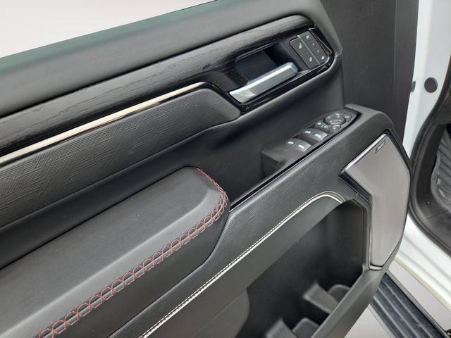 Used 2025 GMC Sierra 2500 AT4X w/ AT4X AEV Edition AWD/4WD image 10
