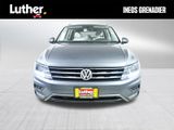 Used 2018 Volkswagen Tiguan SE w/ 18" Alloy Wheels Package image 2