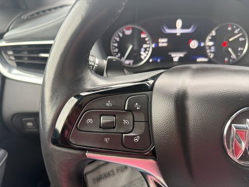 Used 2024 Buick Enclave Premium image 30
