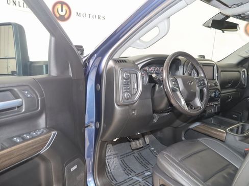 Used 2021 Chevrolet Silverado 1500 LT Trail Boss w/ Convenience Package II image 52