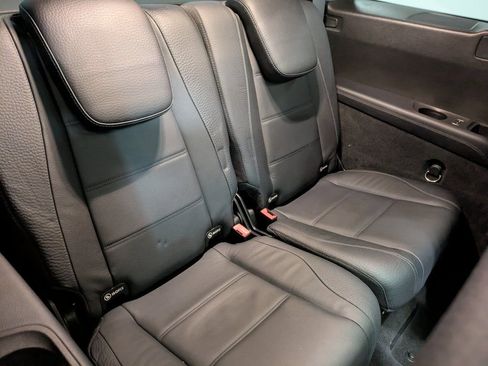 Used 2021 Mercedes-Benz GLS 580 4MATIC image 26