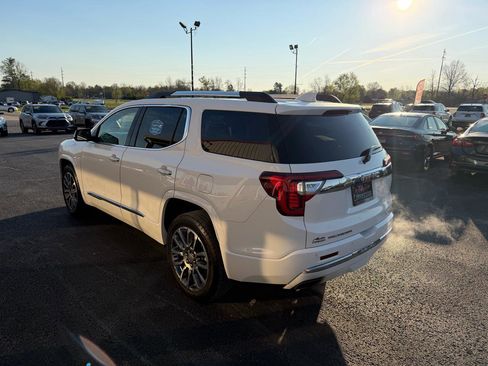 Used 2023 GMC Acadia Denali w/ Denali Ultimate Package image 8