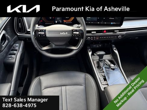 New 2026 Kia Sorento S w/ S Panoramic Sunroof Package FWD image 24