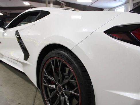 Used 2023 Chevrolet Corvette Stingray Premium Cpe w/ Z51 Performance Package image 13