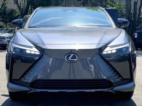 Used 2024 Lexus RZ 300e Premium w/ Accessory Package (Z1) image 2