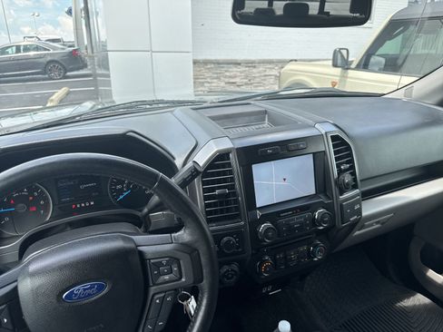Used 2017 Ford F150 XLT w/ Equipment Group 302A Luxury AWD/4WD image 7