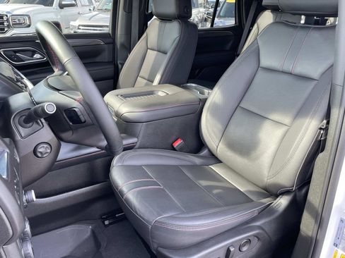 Used 2023 Chevrolet Tahoe RST w/ RST Performance Edition image 16