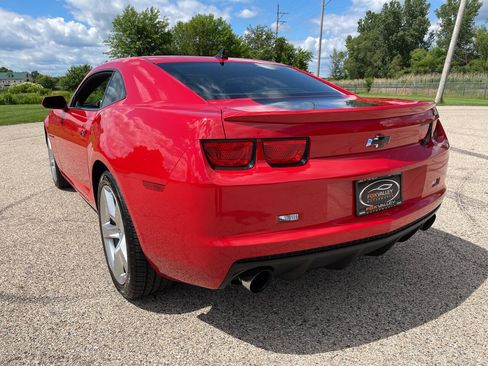 Used 2010 Chevrolet Camaro SS w/ LPO, Ground Effects Package RWD image 45