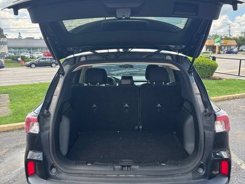 Used 2020 Ford Escape SE FWD image 7