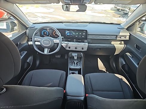 New 2026 Hyundai Kona SE image 31