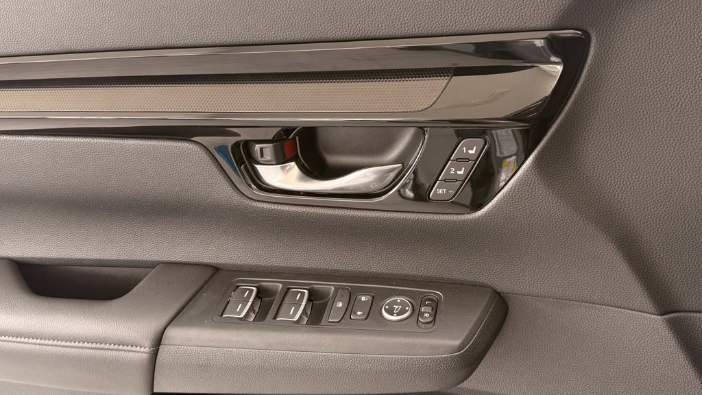 Certified 2025 Honda CR-V EX-L image 32