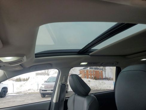 Used 2023 Subaru Ascent Limited w/ Technology Package image 15