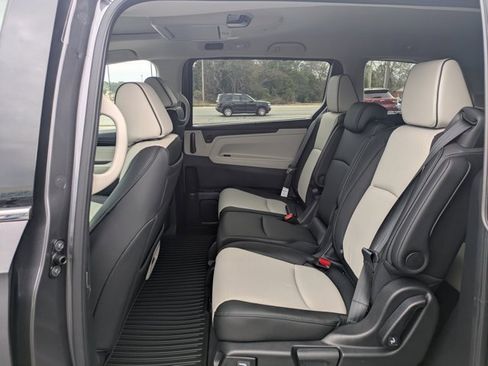 New 2026 Honda Odyssey Elite image 13