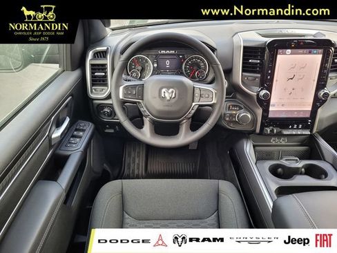 New 2026 RAM 1500 Big Horn AWD/4WD image 7