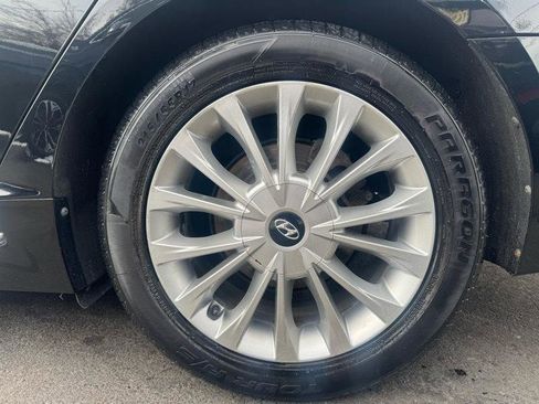 Used 2015 Hyundai Sonata Limited image 25