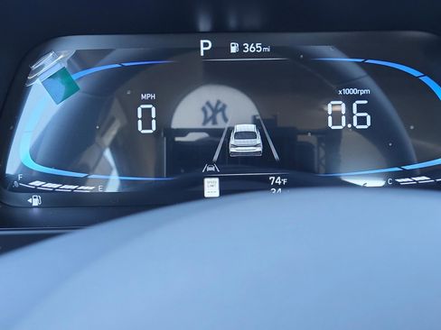 New 2026 Hyundai Elantra SEL Sport Premium FWD image 11