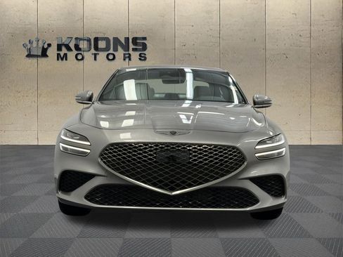 Used 2024 Genesis G70 2.5T image 3