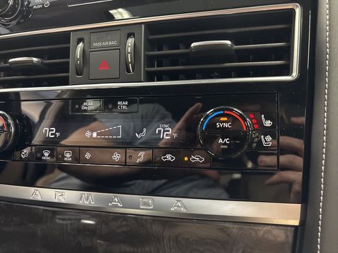 Used 2024 Nissan Armada Platinum w/ Captain's Chairs Package image 44