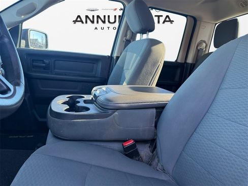 Certified 2018 RAM 1500 Express image 31