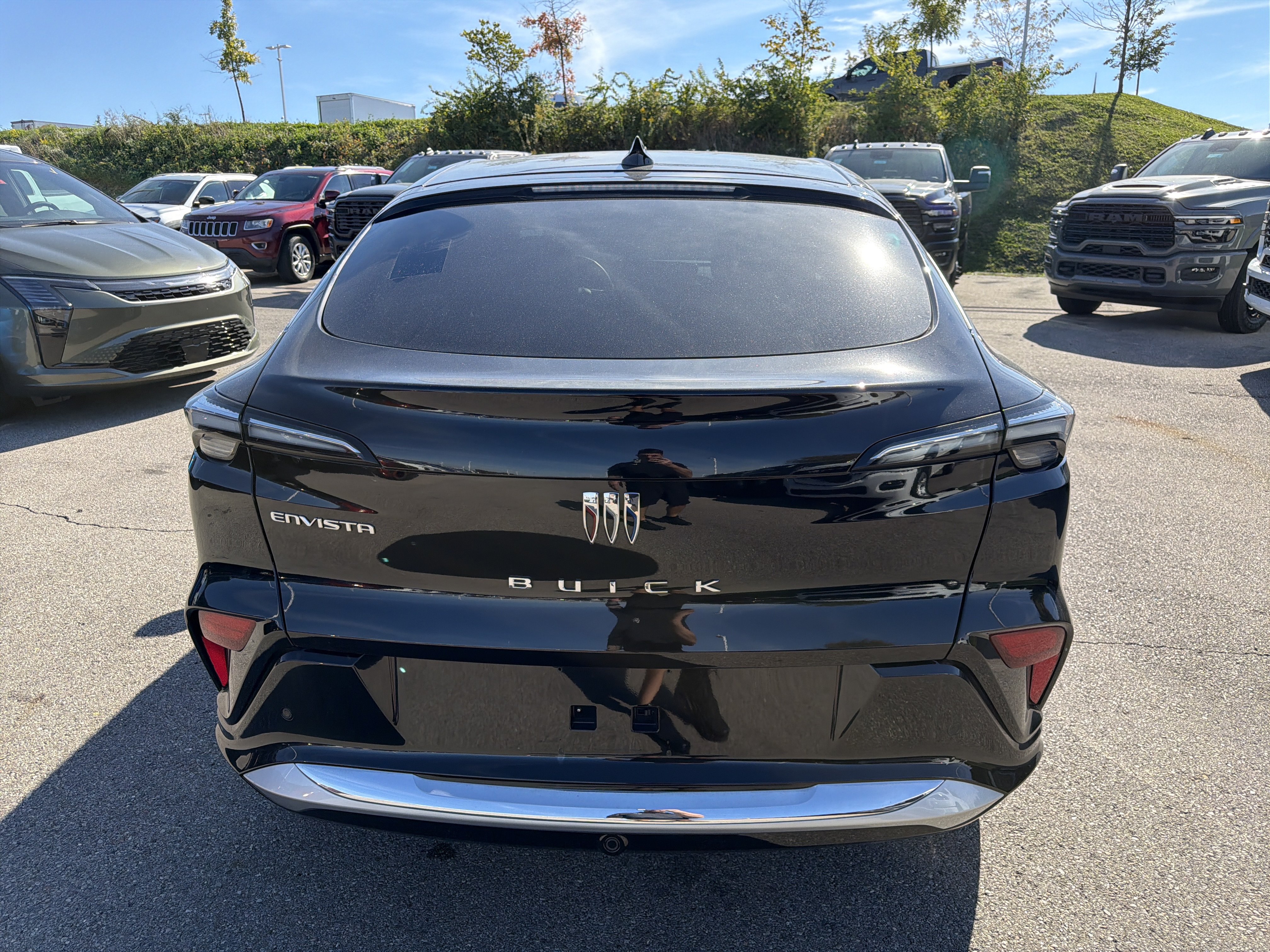 Used 2025 Buick Envista Avenir FWD image 9