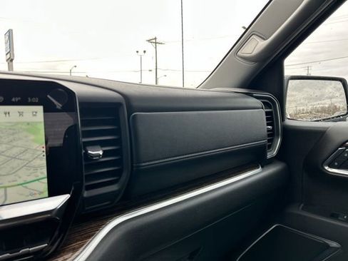 New 2026 GMC Sierra 1500 SLE image 39