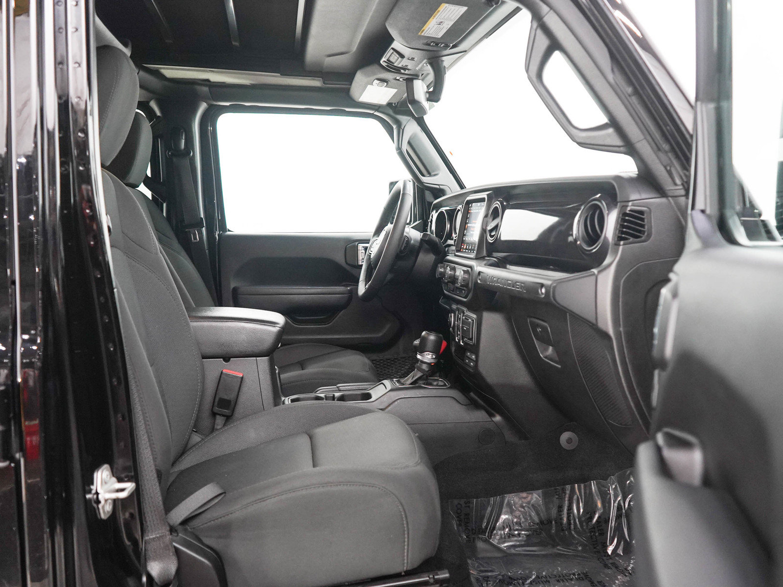 Used 2023 Jeep Wrangler Unlimited Sport AWD/4WD image 11