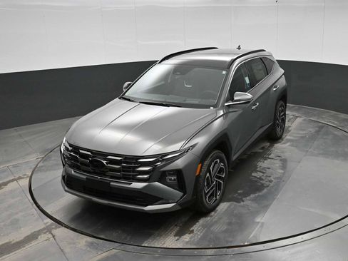 New 2026 Hyundai Tucson Limited image 24