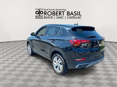 Used 2024 Buick Encore GX Preferred w/ Comfort Package AWD/4WD image 6