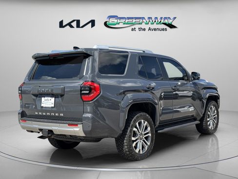 Used 2025 Toyota 4Runner TRD Sport Premium AWD/4WD image 7