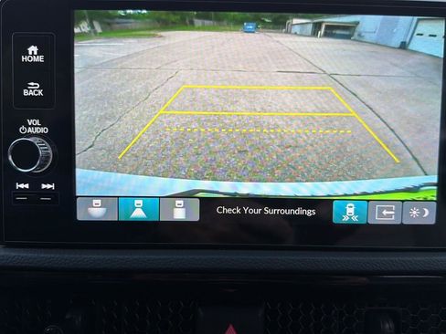 Used 2025 Honda CR-V EX-L image 5