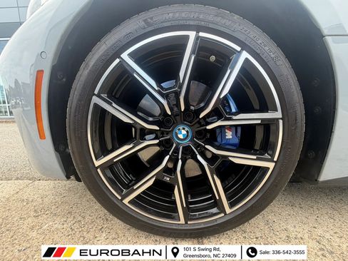 Used 2024 BMW i4 xDrive40i w/ M Sport Package AWD/4WD image 31