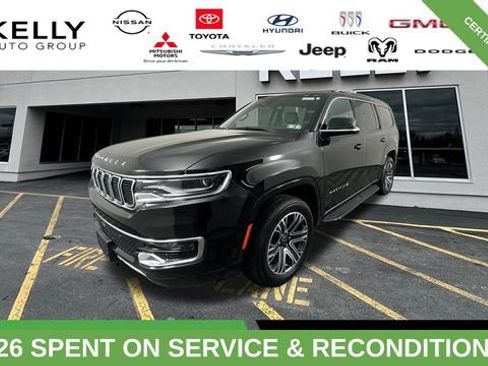 Certified 2025 Jeep Wagoneer Series II AWD/4WD image 1