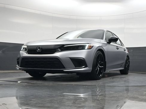 Used 2024 Honda Civic Sport image 39