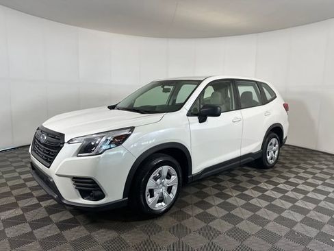 Used 2022 Subaru Forester image 7