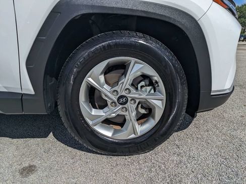 Used 2022 Hyundai Tucson SEL FWD image 11