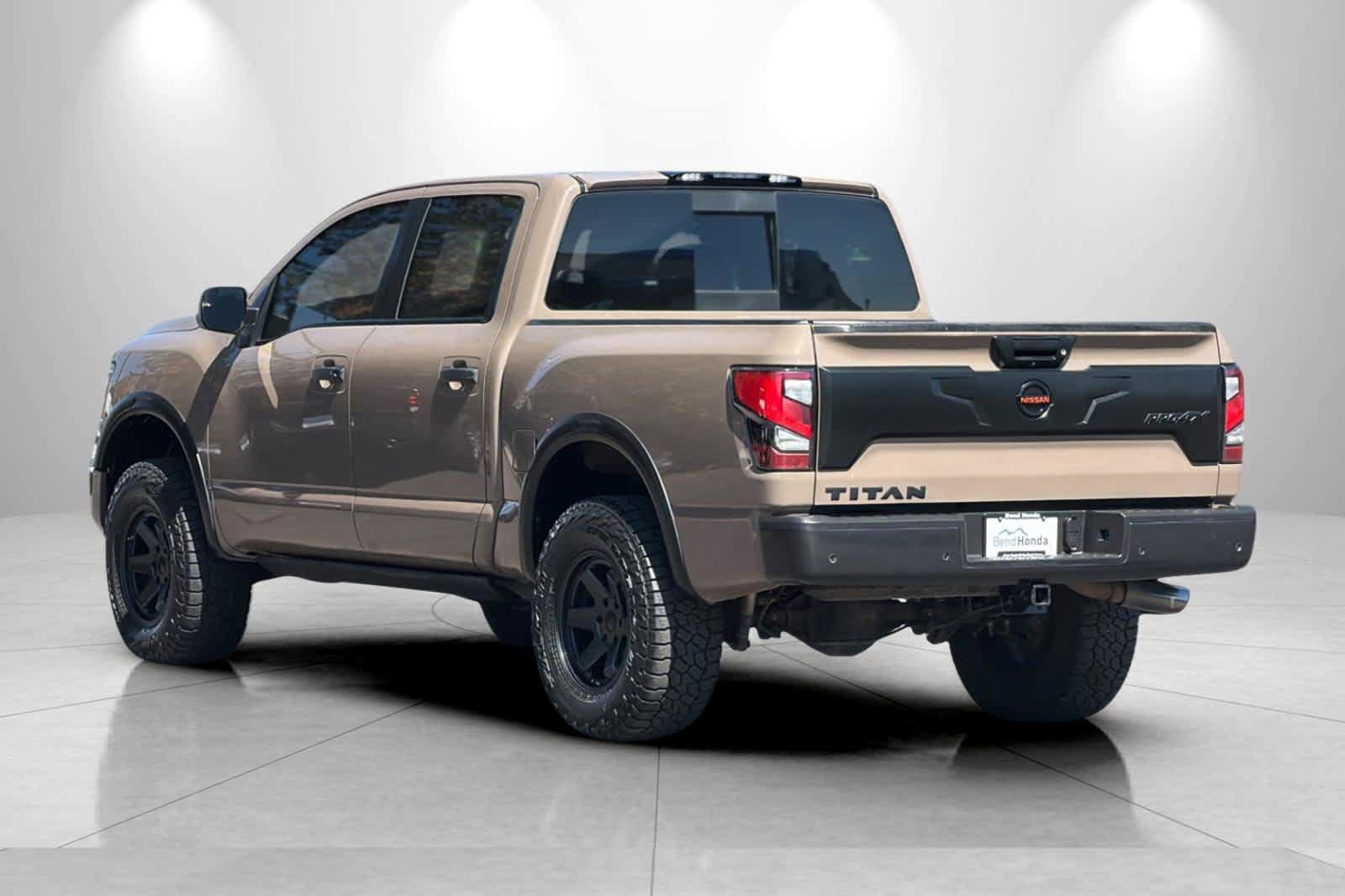 Used 2021 Nissan Titan PRO-4X w/ Off Road Protection Package AWD/4WD image 6