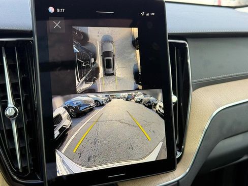 New 2026 Volvo XC60 B5 Ultra w/ Protection Package Premier image 14