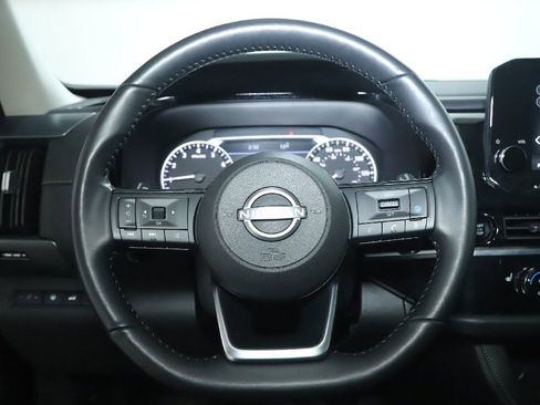 Certified 2025 Nissan Pathfinder SL image 23