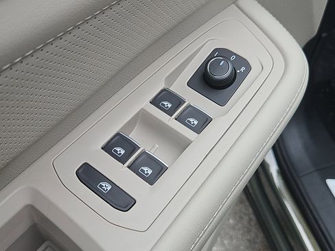New 2026 Volkswagen Atlas SE AWD/4WD image 15