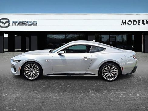 Used 2024 Ford Mustang GT Premium RWD image 2
