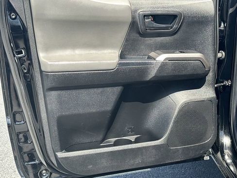 Used 2023 Toyota Tacoma SR5 image 6