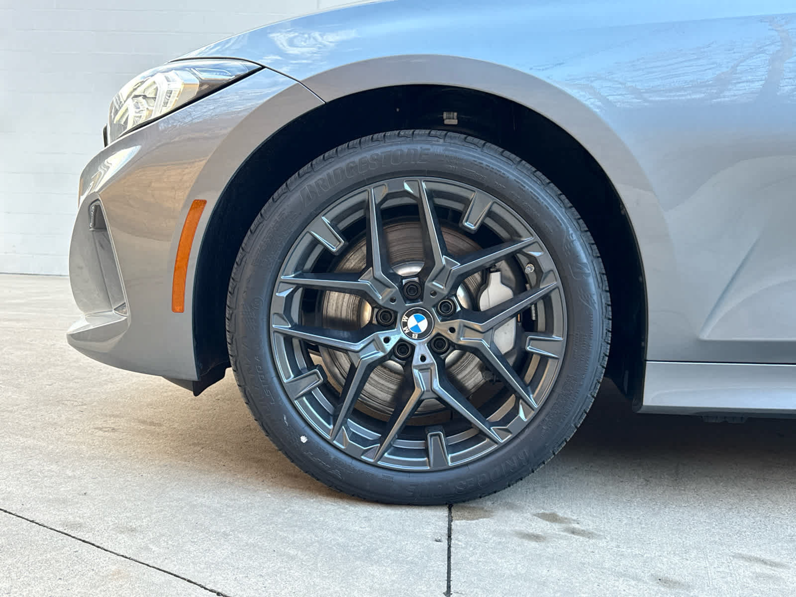 Used 2026 BMW 330i xDrive Sedan w/ Convenience Package AWD/4WD image 6