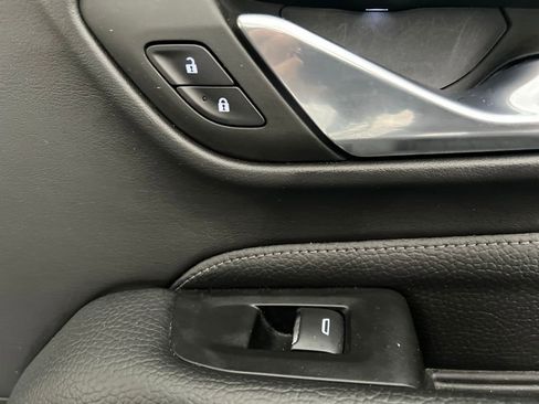 Used 2023 GMC Yukon Denali image 21